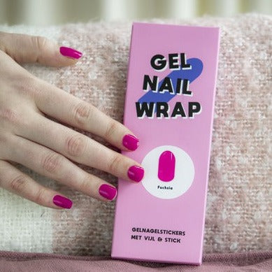 Gelnagelsticker met roze nage