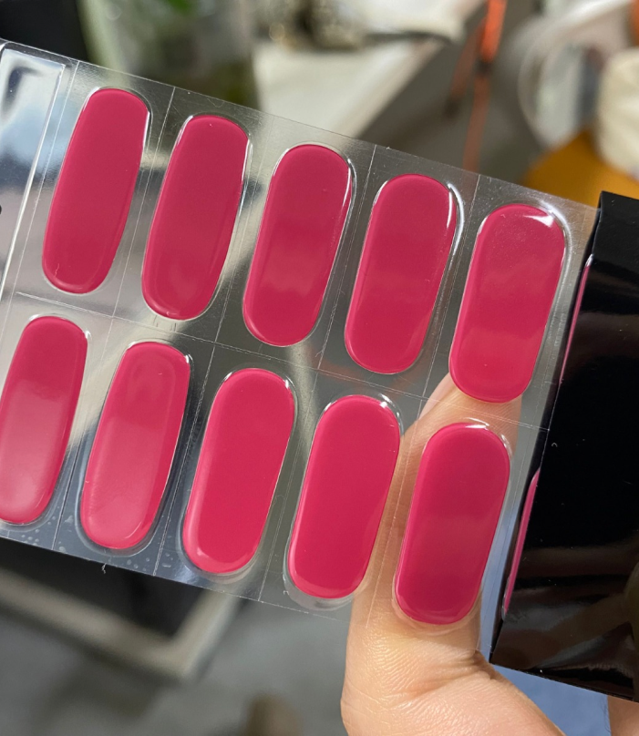 Magenta Pantone
